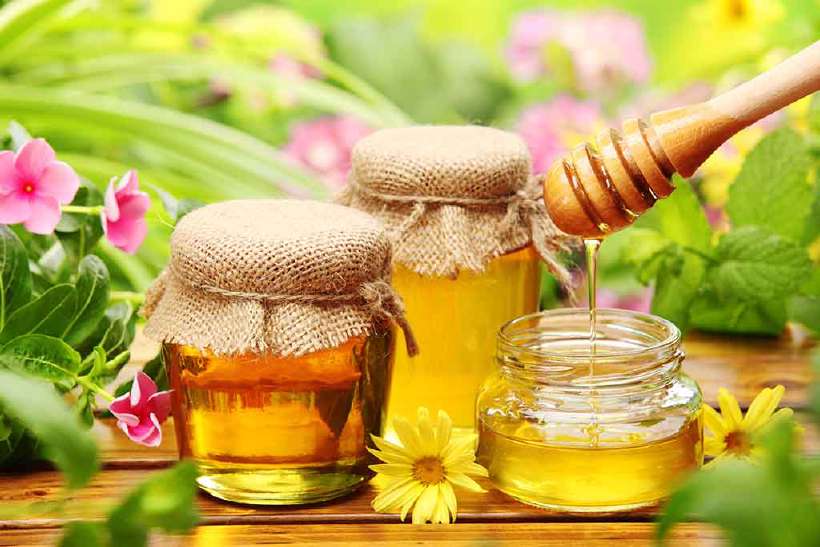 Different colors of honey