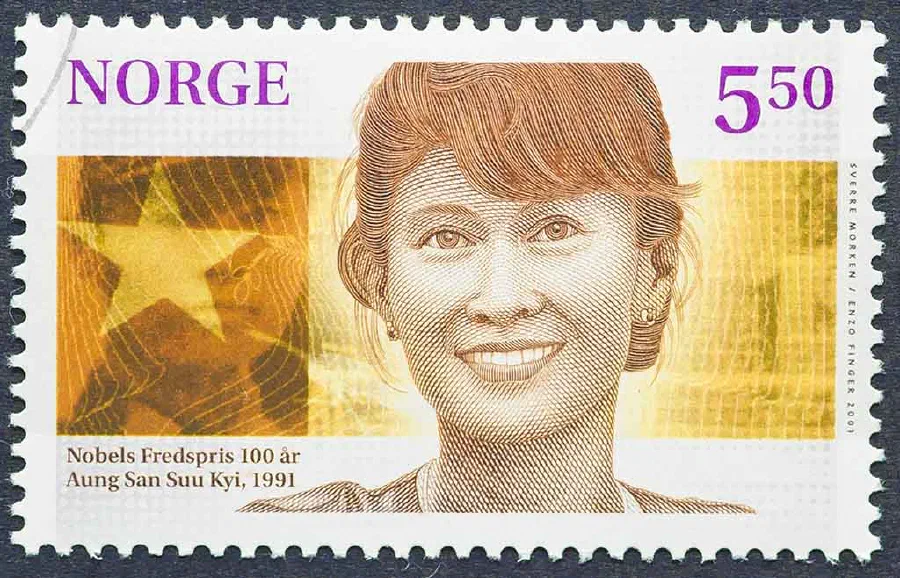 Aung San Suu Kyi [[catwalker](http://www.shutterstock.com/gallery-790384p1.html?cr=00&pl=edit-00) / [Shutterstock.com](http://www.shutterstock.com/?cr=00&pl=edit-00)]