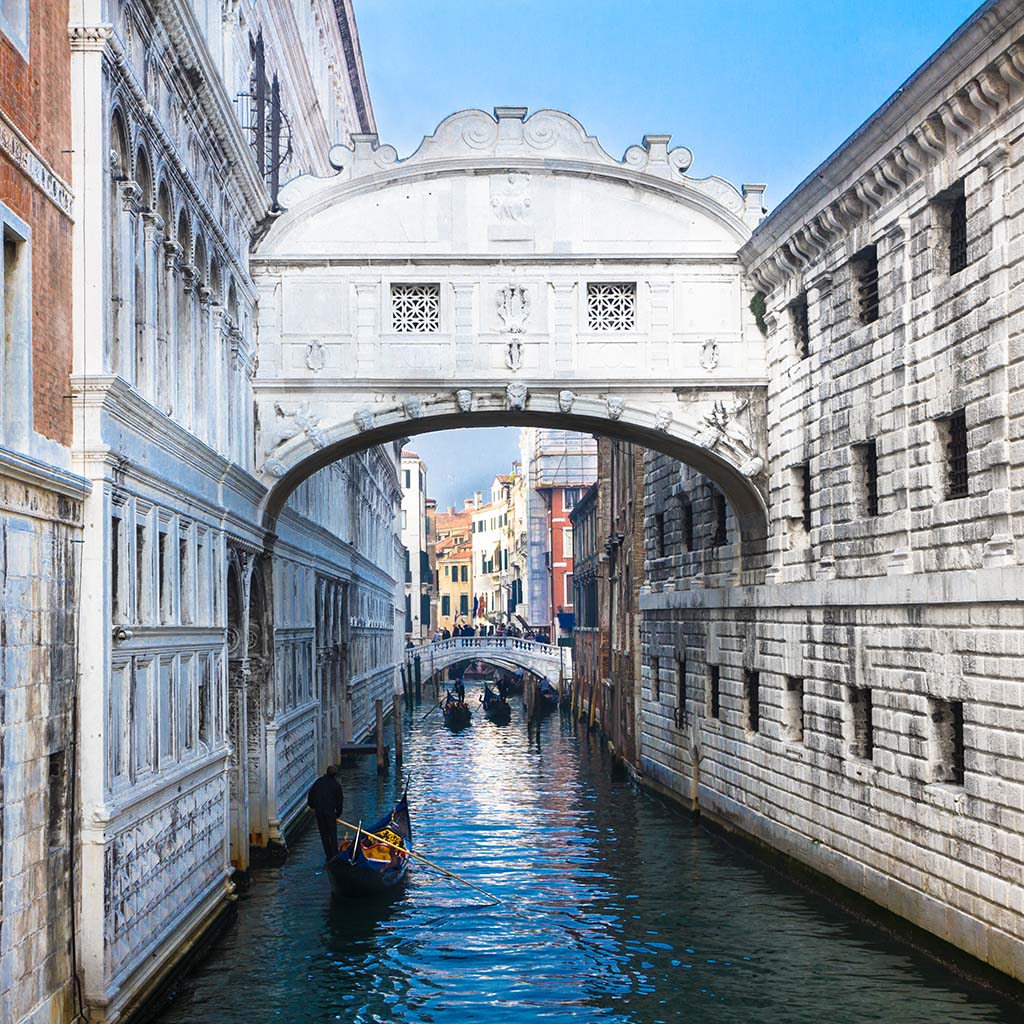 Why is the Bridge of Sighs so Called? | Pitara Kids' Network