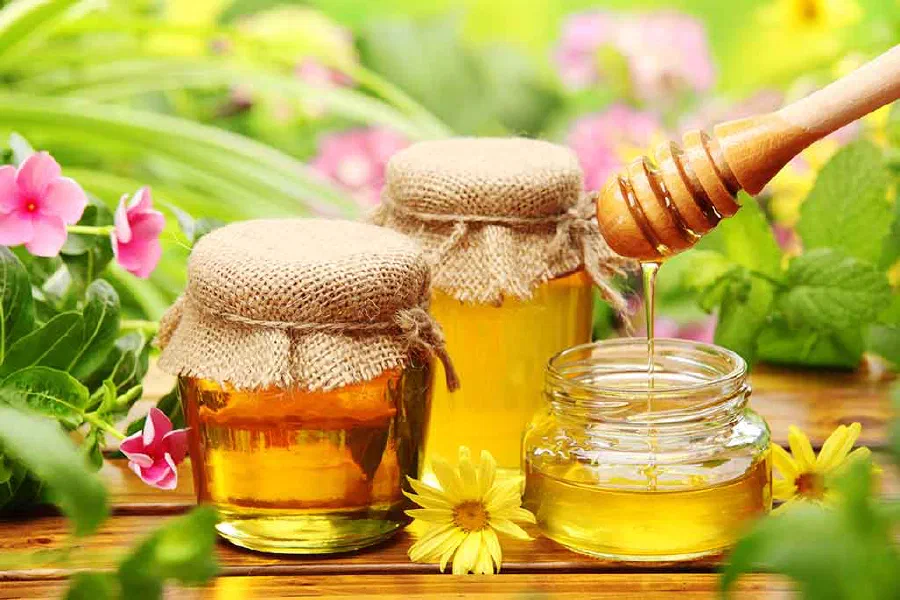 Different colors of honey