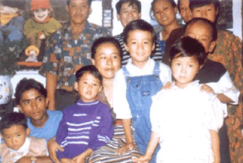 The Woman who Collects Children []