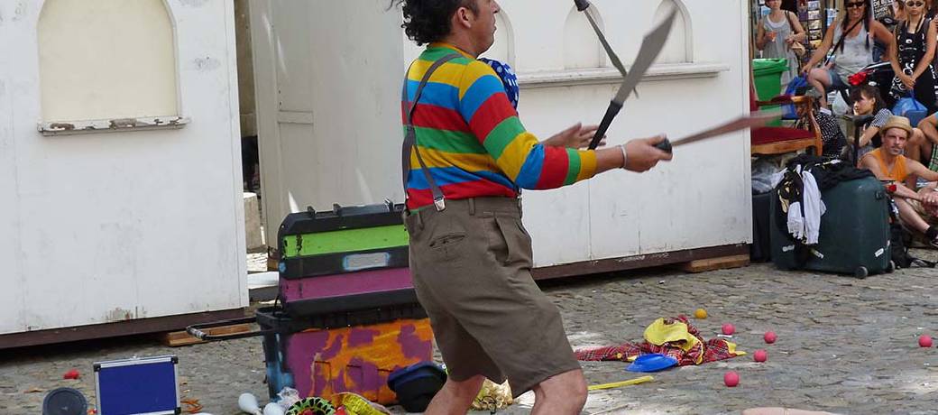 Illustration for How does a Juggler Juggle?