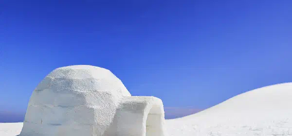 Illustration for How do they Make an Igloo?