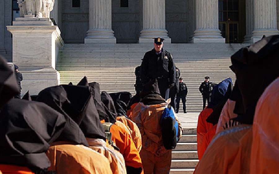 Plans to shut Guantanamo Bay prison
