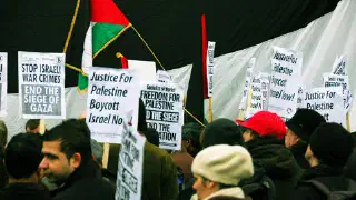 Illustration for Gaza Under Fire: Israel Refuses to Relent
