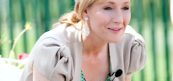 Illustration for J.K. Rowling: Casts a reading spell on children in the era of digital media