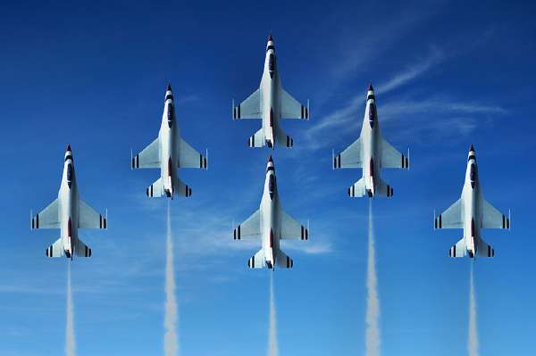 What is the Trail behind a Jet?