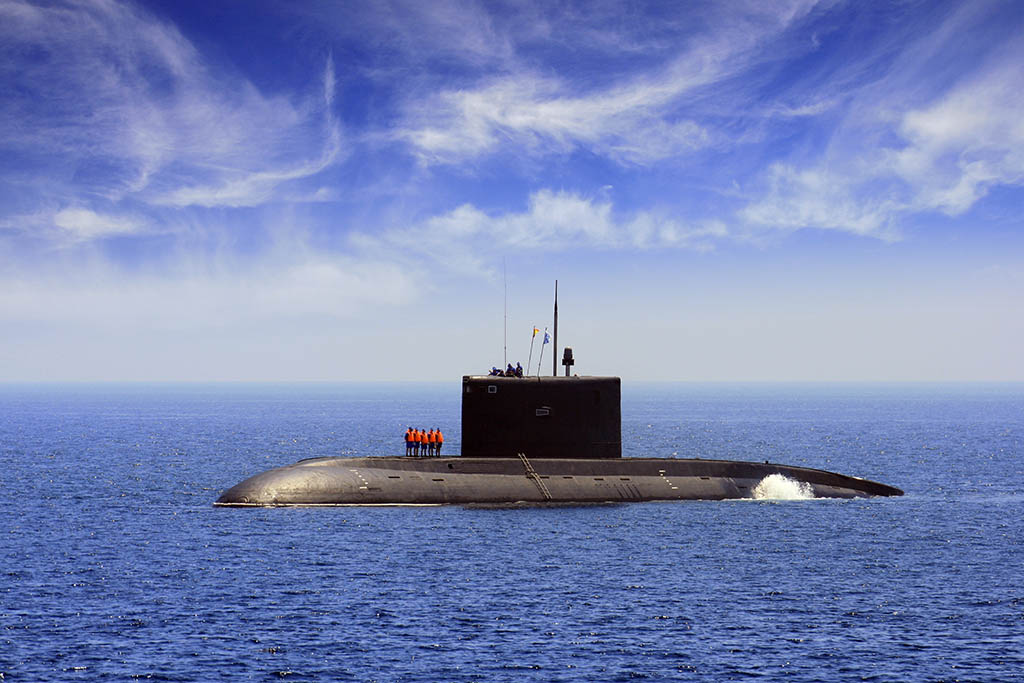 How does a Submarine Work?