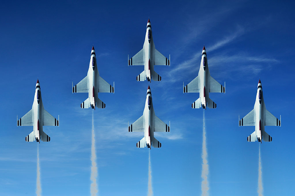 What is the Trail behind a Jet?